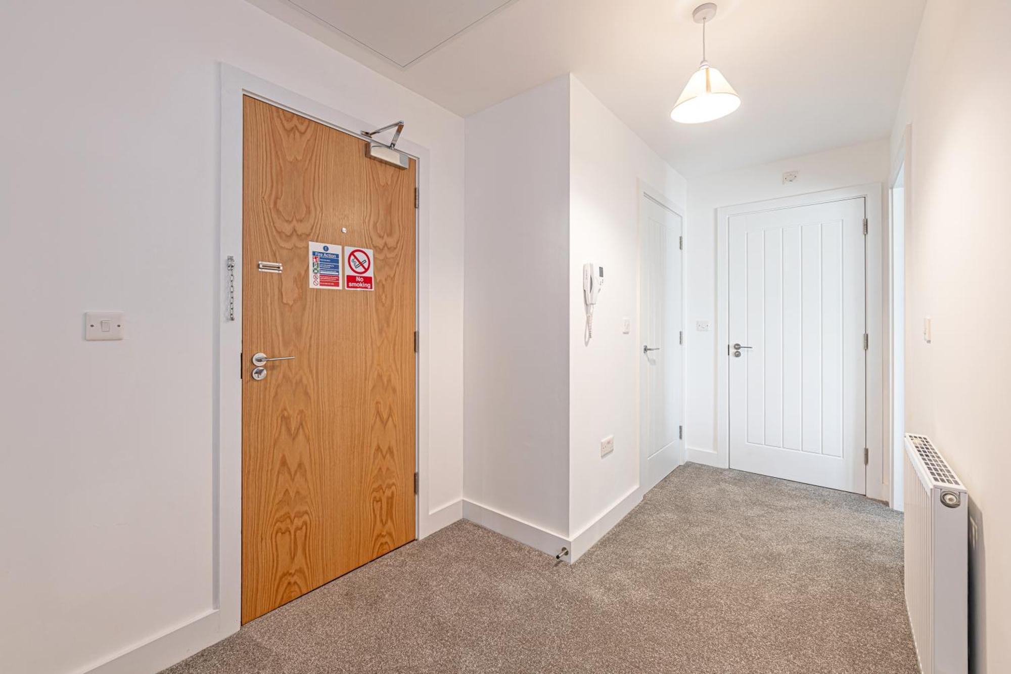 Gospel Heights Luxury Apartments With Parking Heswall Exteriör bild