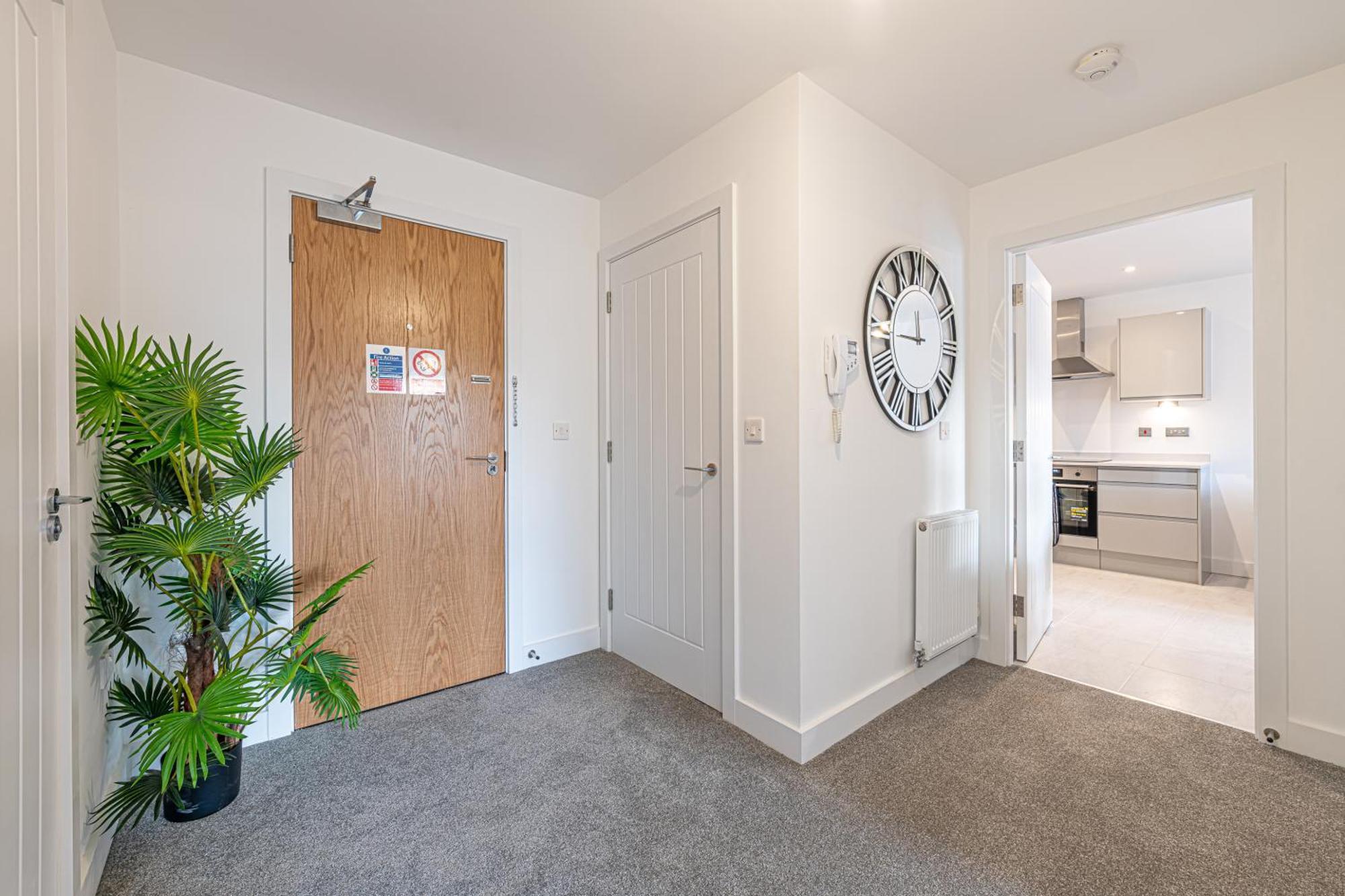 Gospel Heights Luxury Apartments With Parking Heswall Exteriör bild