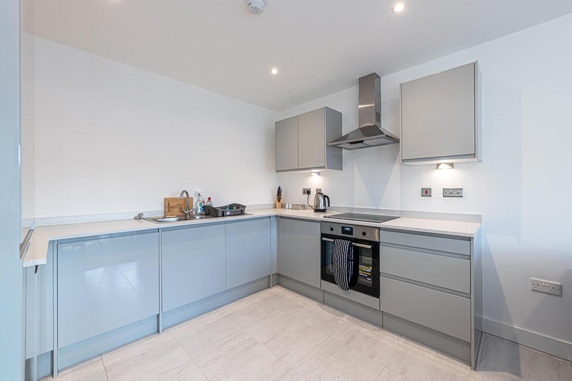 Gospel Heights Luxury Apartments With Parking Heswall Exteriör bild