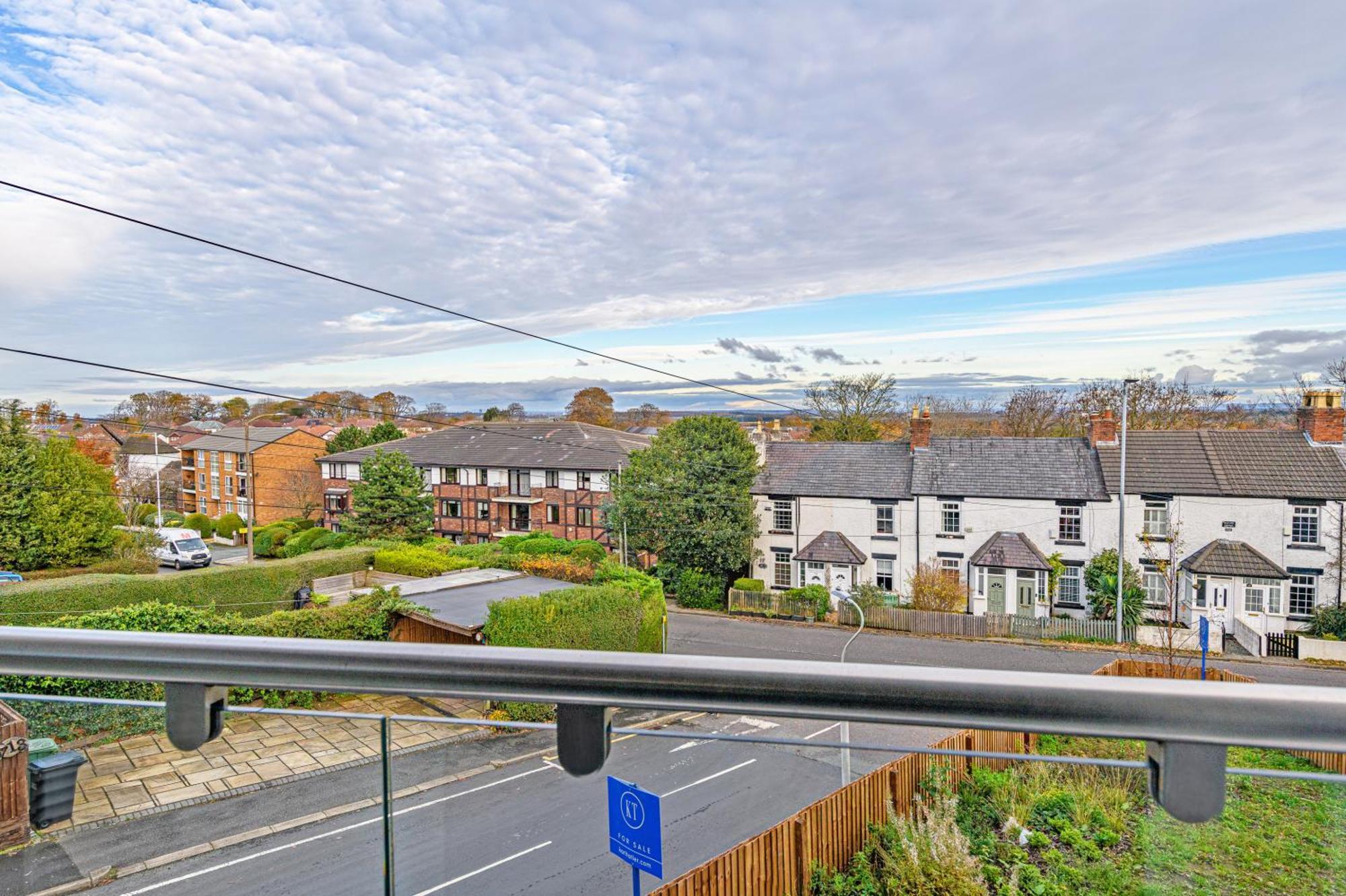 Gospel Heights Luxury Apartments With Parking Heswall Exteriör bild