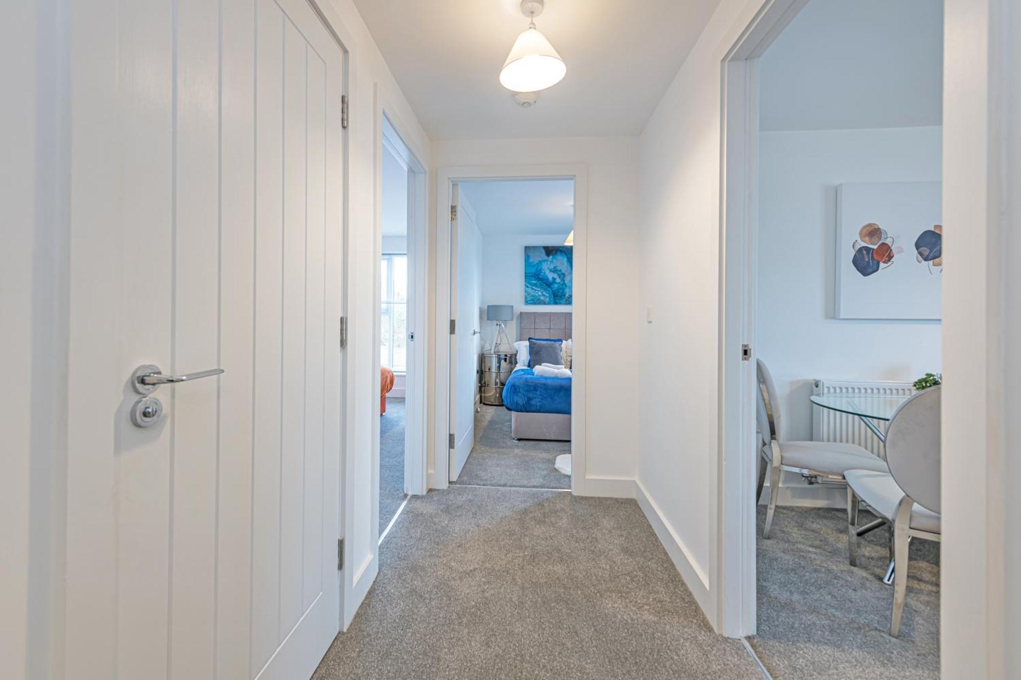 Gospel Heights Luxury Apartments With Parking Heswall Exteriör bild